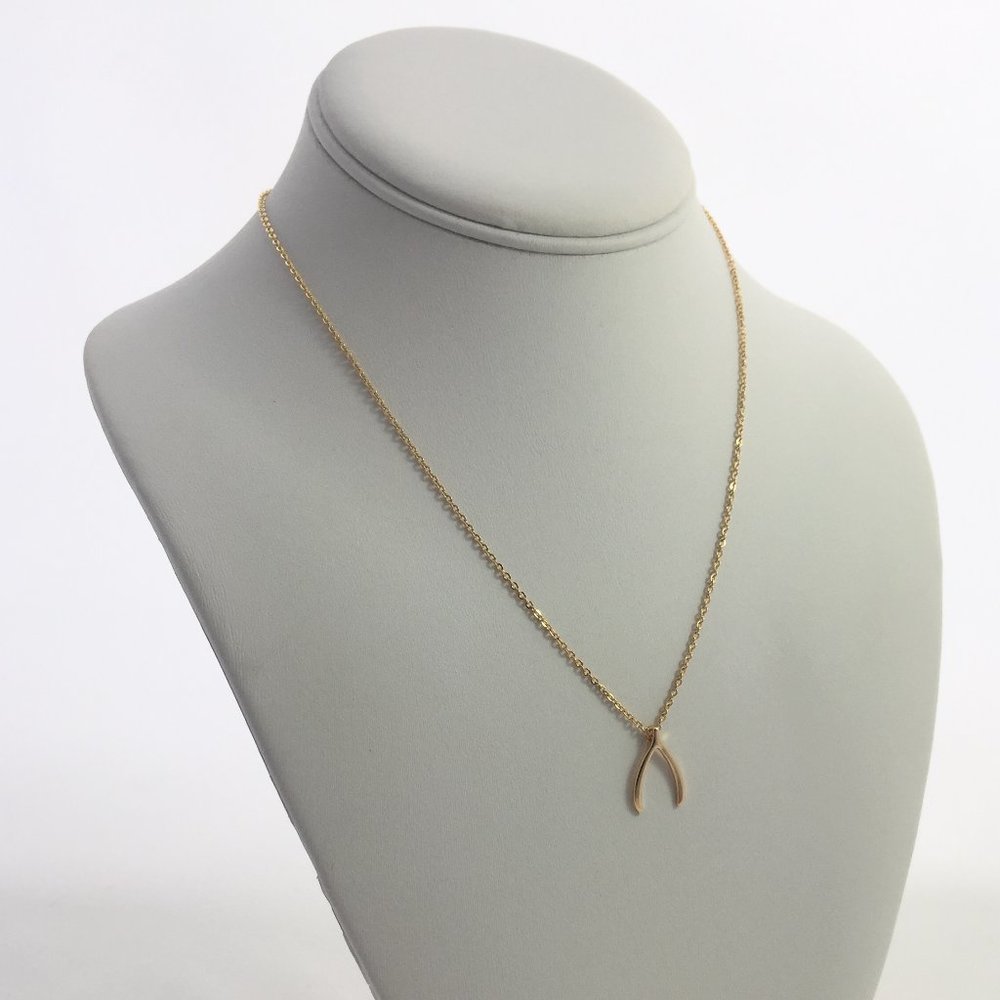 Wish bone dainty minimalist gold tone necklace - Picture 6 of 6